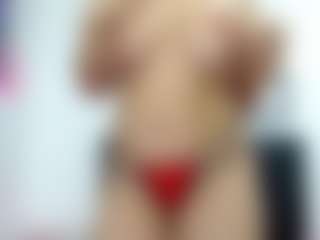 Live cam show with KellyJoness - BBW on madthumbs
