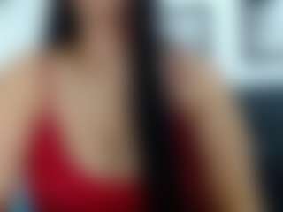 Live cam show with KellyJoness - Teen (18+) on Camsoda