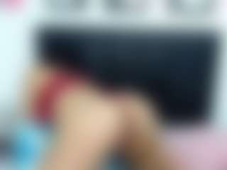 Live cam show with KellyJoness - Public on SinfulBabes