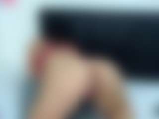 Live cam show with KellyJoness - Normal on Camsoda