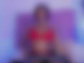 Live cam show with taraslow - Skinny Ebony on SxyPornLive
