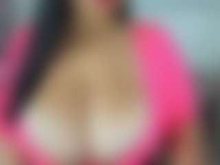 Live cam show with Lia saenz - Big Nipples on Camsoda