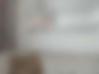 Live cam show with Lia saenz - Big Nipples on luckytryst.com