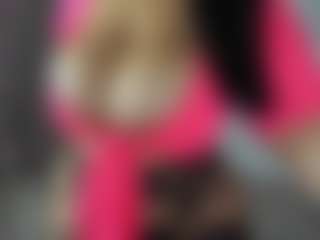 Live cam show with Lia saenz - Big Nipples Lovense on Camsoda