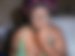 Live cam show with Yagurl_west - Thick on Chatstar