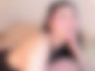 Live cam show with Halsey - Gray Eyes on galaxygirlnitro.com