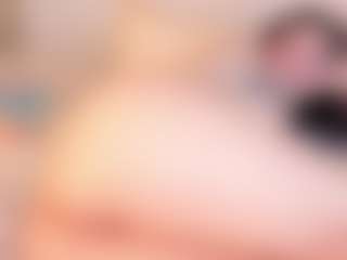 Live cam show with Halsey - Gray Eyes on TeamSkeetLive