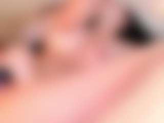 Live cam show with Halsey - Gray Eyes on Camsoda