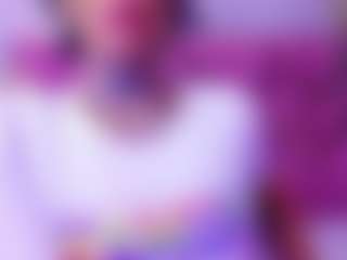 Live-Cam-Show mit CATALEYA - Ebony Small Tits auf Camsoda