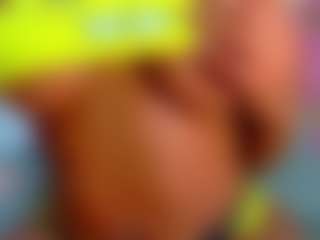 Live cam show with Valentina - Cosplay MILF on Camversity