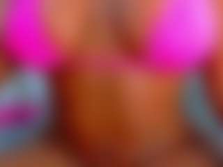 Live cam show with Valentina - Cosplay Ebony on studioflirtlive.com