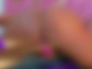 Live cam show with Valentina - Japanese on madthumbs | colombia