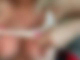 AlenaCroft's Live Sex Cam Show