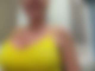 AlenaCroft's Live Sex Cam Show