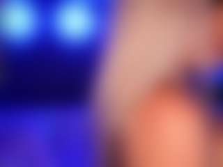 AlenaCroft's Live Sex Cam Show