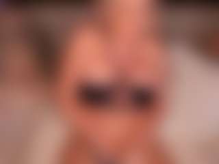 AlenaCroft's Live Sex Cam Show