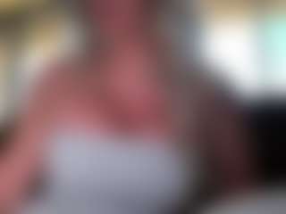 AlenaCroft's Live Sex Cam Show