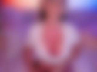 AlenaCroft's Live Sex Cam Show