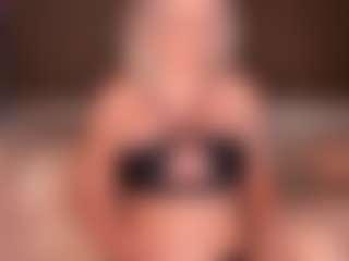 AlenaCroft's Live Sex Cam Show
