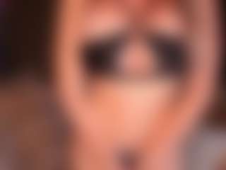 AlenaCroft's Live Sex Cam Show