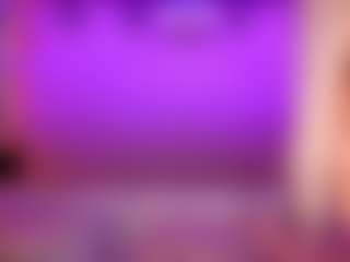 AlenaCroft's Live Sex Cam Show
