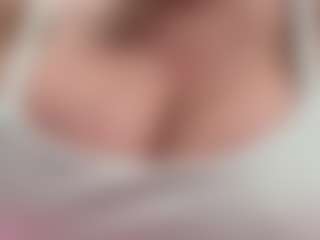 AlenaCroft's Live Sex Cam Show