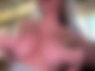 AlenaCroft's Live Sex Cam Show