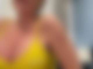 AlenaCroft's Live Sex Cam Show