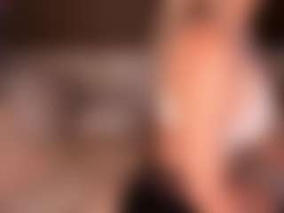 AlenaCroft's Live Sex Cam Show