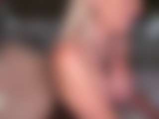 AlenaCroft's Live Sex Cam Show