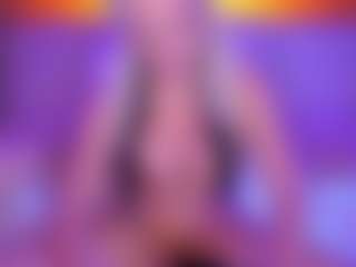 AlenaCroft's Live Sex Cam Show