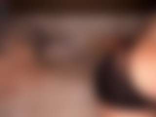 AlenaCroft's Live Sex Cam Show