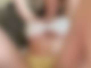 AlenaCroft's Live Sex Cam Show