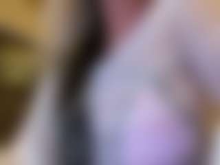 AlenaCroft's Live Sex Cam Show