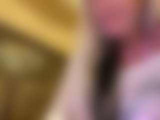 AlenaCroft's Live Sex Cam Show