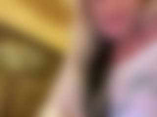 AlenaCroft's Live Sex Cam Show
