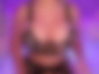 AlenaCroft's Live Sex Cam Show
