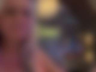 AlenaCroft's Live Sex Cam Show