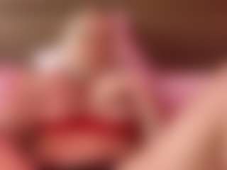 AlenaCroft's Live Sex Cam Show