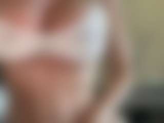 AlenaCroft's Live Sex Cam Show