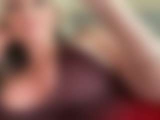 AlenaCroft's Live Sex Cam Show
