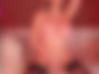 AlenaCroft's Live Sex Cam Show