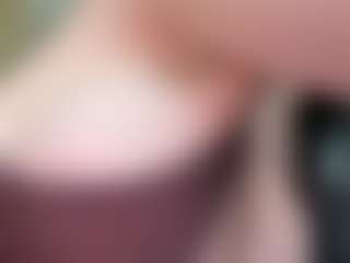 AlenaCroft's Live Sex Cam Show