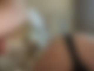 AlenaCroft's Live Sex Cam Show