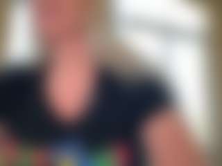 AlenaCroft's Live Sex Cam Show
