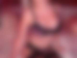 AlenaCroft's Live Sex Cam Show