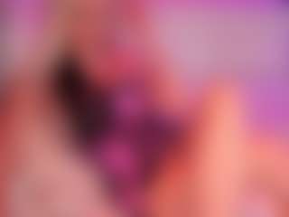 AlenaCroft's Live Sex Cam Show