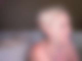 AlenaCroft's Live Sex Cam Show
