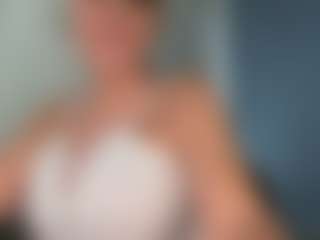 AlenaCroft's Live Sex Cam Show