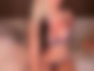 AlenaCroft's Live Sex Cam Show